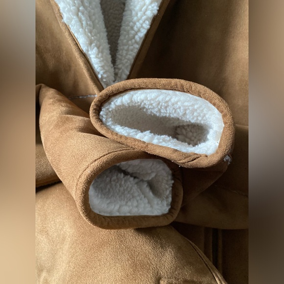 Wilfred Free Aritzia Deanna Jacket Size XS Faux Suede Sherpa Lined Coat Brown - Picture 11 of 11